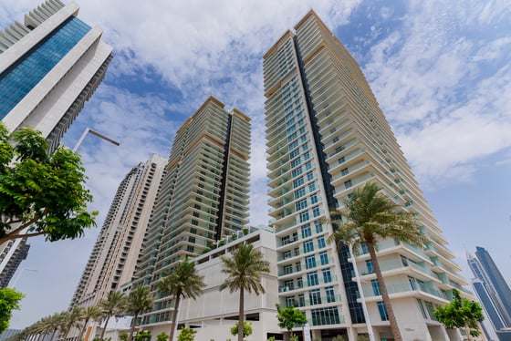 EMAAR Beachfront, picture 2