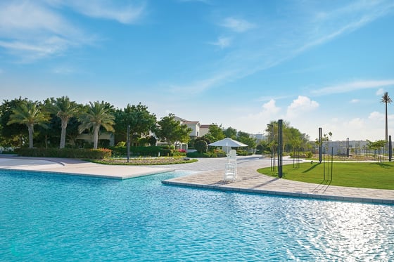 District One, picture 11