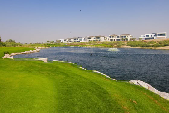 Dubai Hills View, picture 1