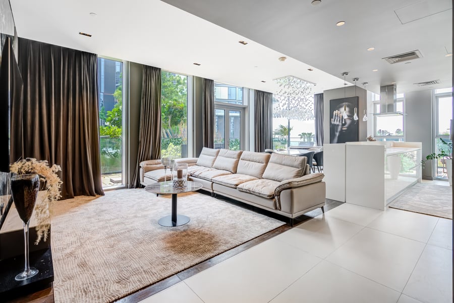 Vacant | Luxury Furnished and Upgraded | Sea View, picture 1