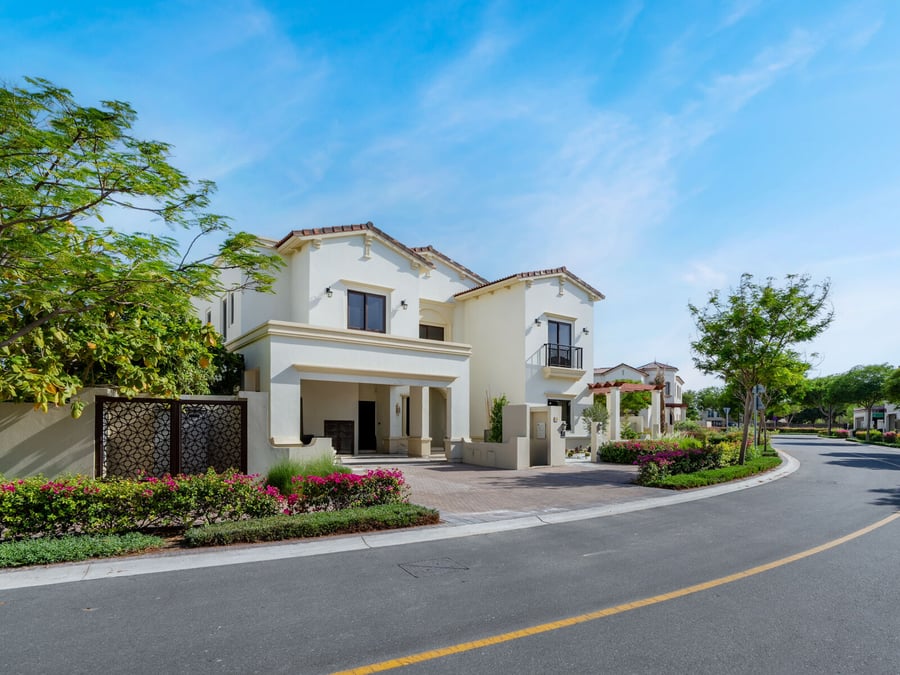 Luxury Arabian Ranches Villa with Park Views, picture 1