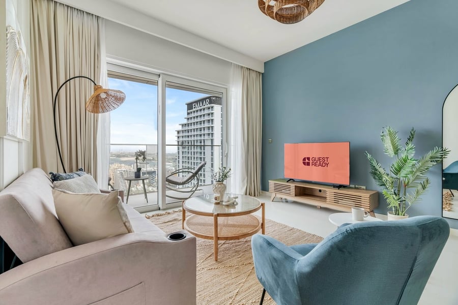 Luxury 2BR Apartment | Sea View | Grand Bleu Tower, picture 1