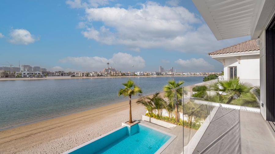 Fully Renovated | Extended Plot | G+2, picture 1