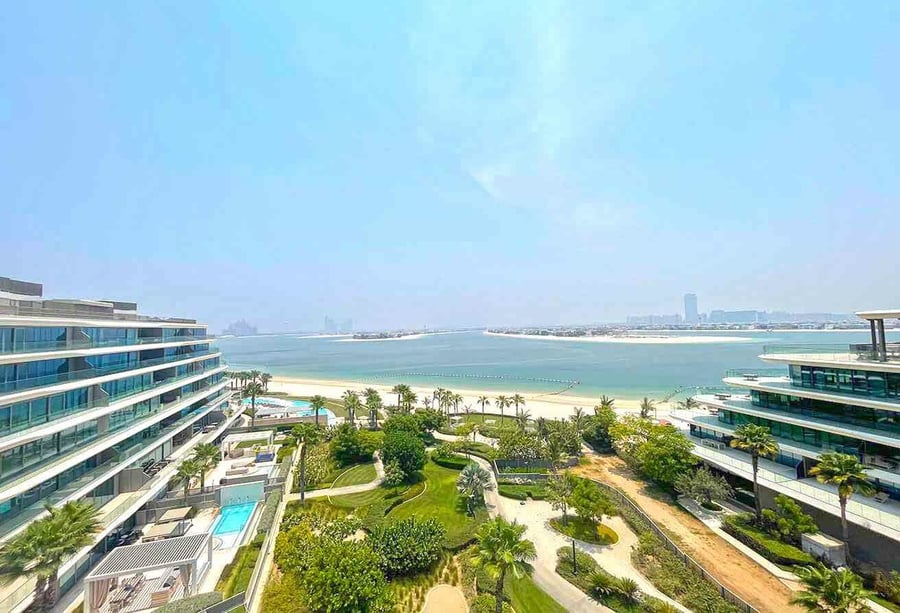 Luxurious Penthouse with Private Lift and Lobby, picture 1