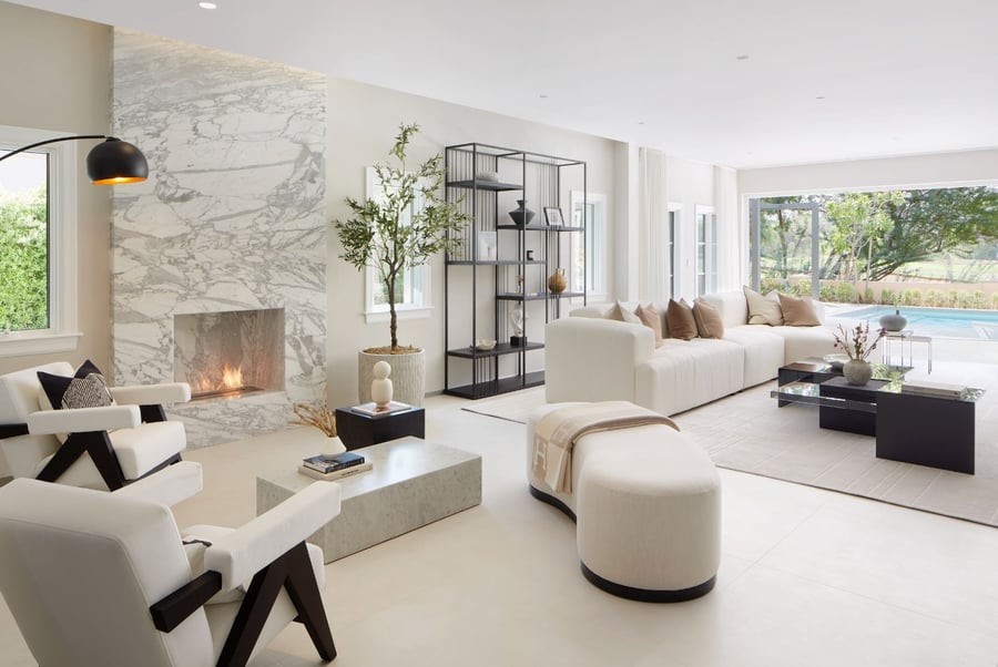 Jumeirah Golf Estates villa living room | Luxhabitat Dubai