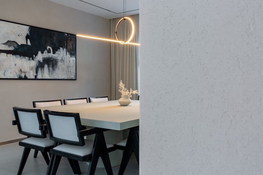 Jumeirah Golf Estates villa dining room | Luxhabitat Dubai