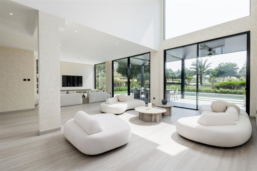 Jumeirah islands villa living room