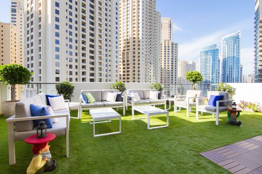 80d0bcff5a5181ff7701ff9b4aa71c617f9373be119069974d88e12087f4b5c9