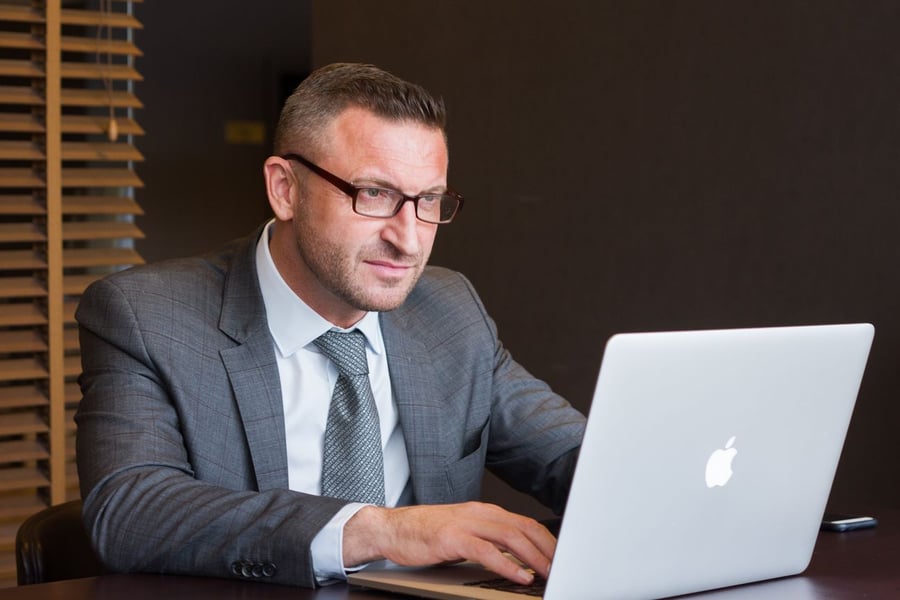 4d3f2425d277696cf775939faf7e6c259d6e886dc755f1c7d0800adb2e71a606