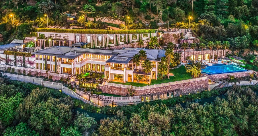 Most expensive resorts in the world | Alang Alang, France