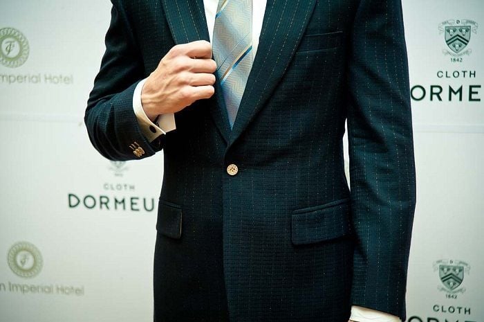 Dormeuil Vanquish II