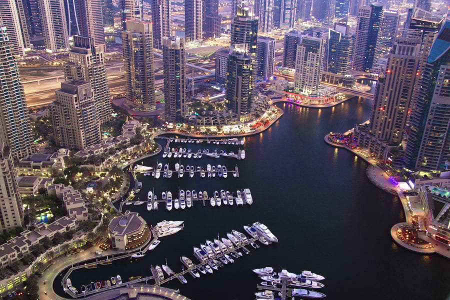 Take a cruise in the dazzling Dubai Marina