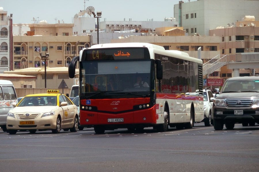 A guide to the public transport system in Dubai