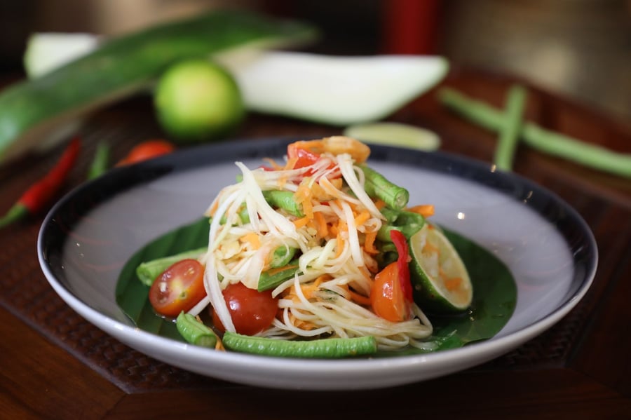 Thai papaya salad