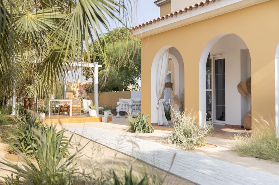 home Arabian Ranches | LUXHABITAT